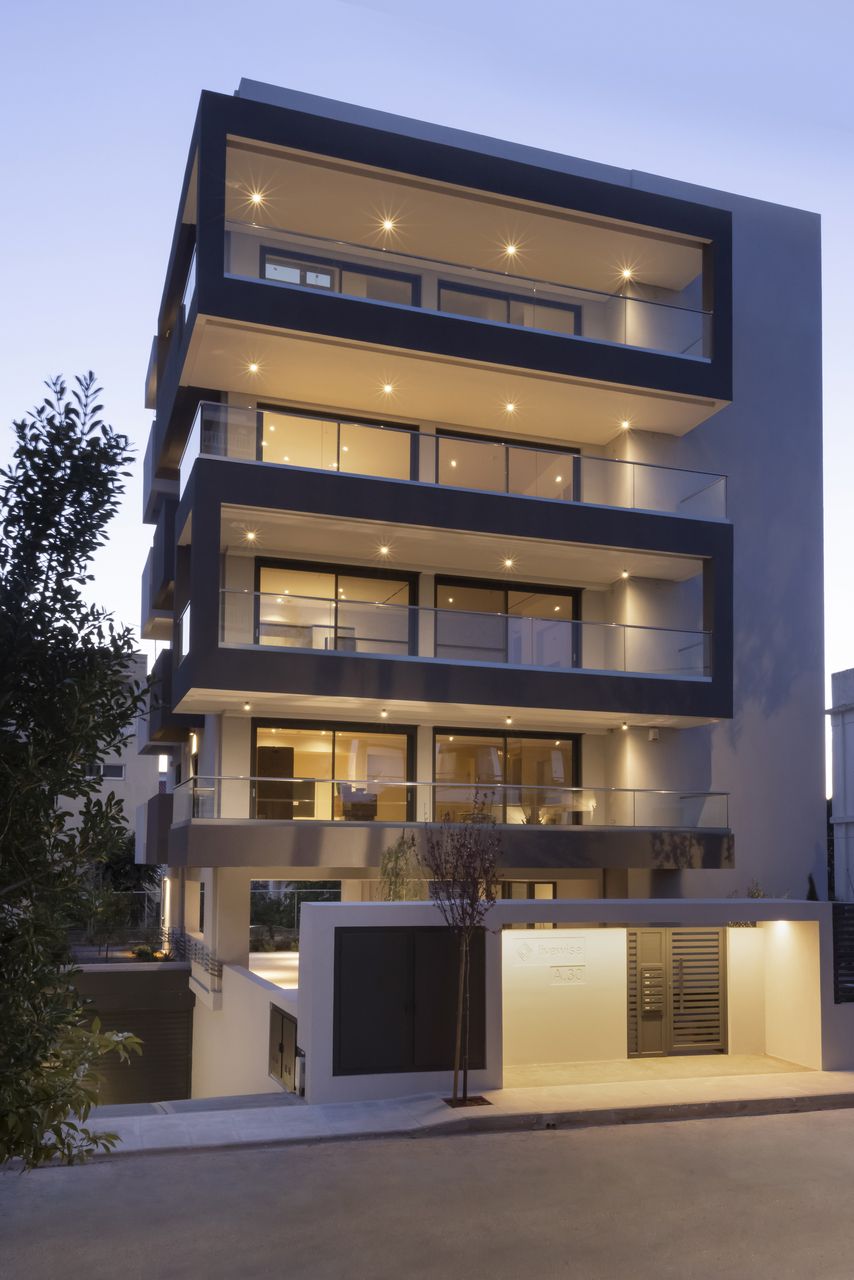 <span>06.</span> Adrianoupoleos 30, Papagos